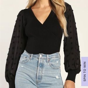 Lulus Enticing Style Black Ribbed Swiss Dot Balloon Sleeve Top, size Medium